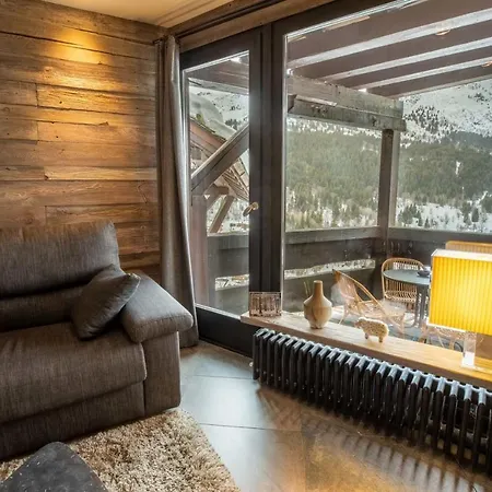 Grands Sorbiers 6 * Meribel